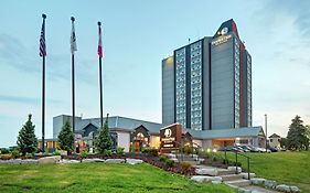 Doubletree By Hilton Toronto Airport, On 4*